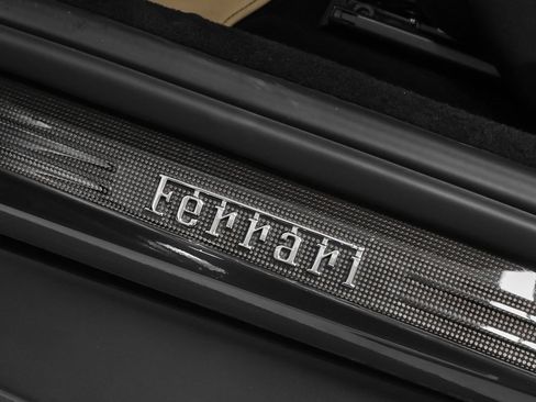 Certified 2024 Ferrari Roma image 40