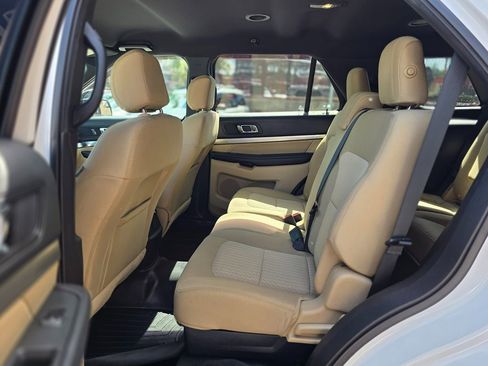 Used 2016 Ford Explorer FWD image 25