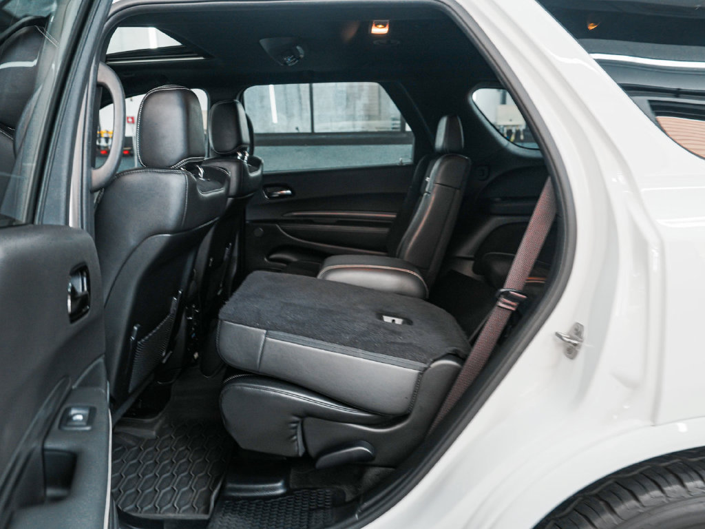 Used 2022 Dodge Durango SRT w/ Black Package AWD/4WD image 29