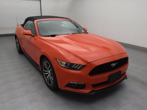 Used 2015 Ford Mustang Premium image 13