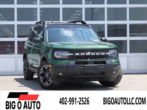 Used 2025 Ford Bronco Sport Outer Banks AWD/4WD image 1