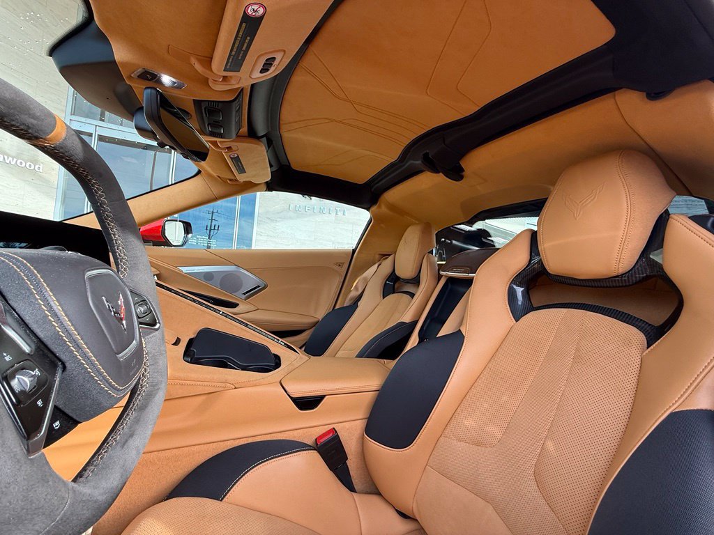 Used 2020 Chevrolet Corvette Stingray Premium Cpe w/ 3LT Preferred Equipment Group RWD image 10