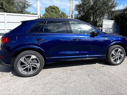 New 2025 Audi Q3 2.0T Premium image 4