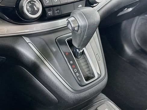 Used 2015 Honda CR-V LX image 17