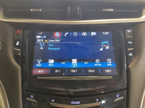 Used 2017 Cadillac XTS Luxury FWD image 25
