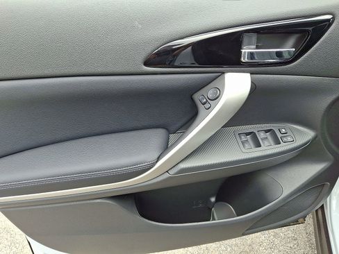 New 2025 Mitsubishi Eclipse Cross SEL image 12
