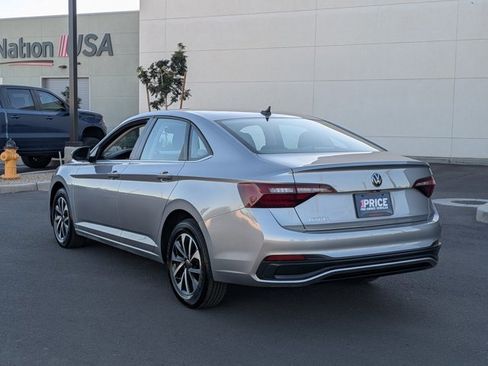 Used 2024 Volkswagen Jetta S image 7