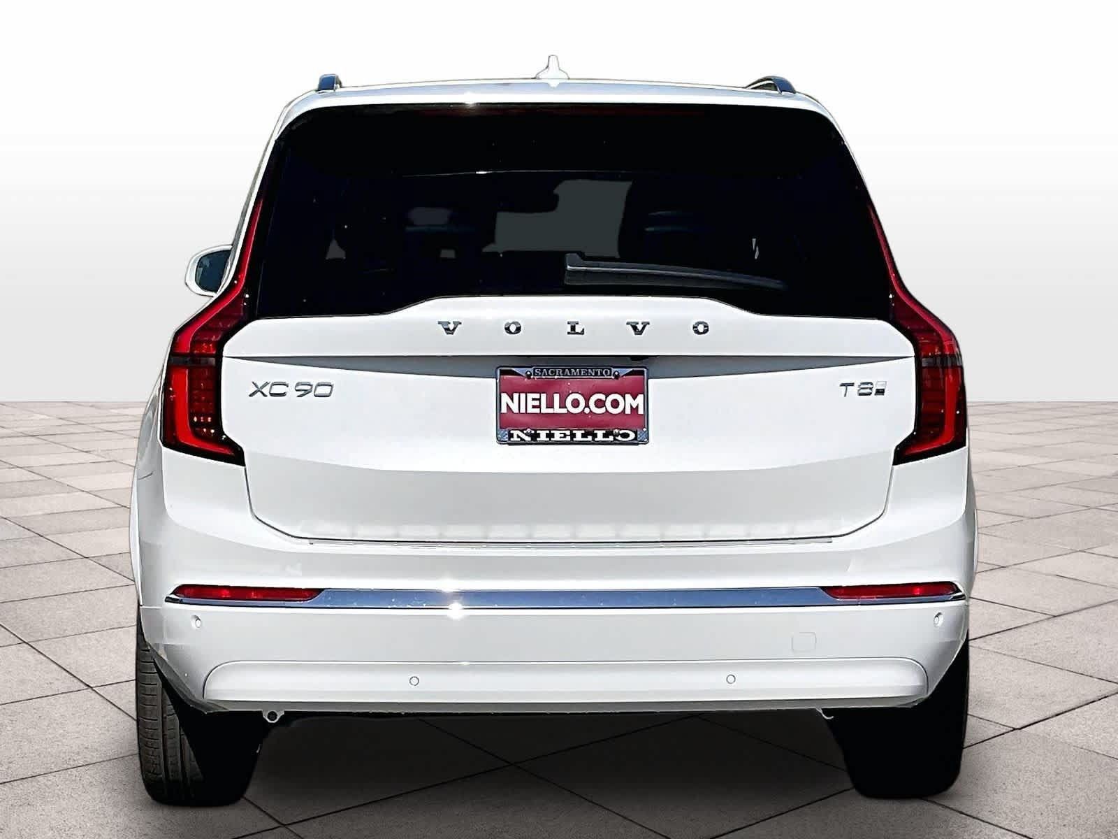 New 2026 Volvo XC90 T8 Core w/ Protection Package Premier AWD/4WD image 6