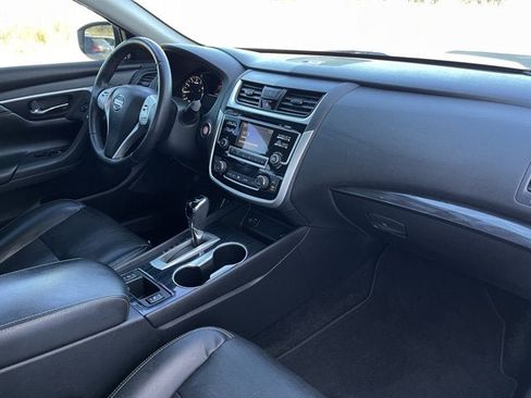 Used 2018 Nissan Altima 2.5 SL image 21