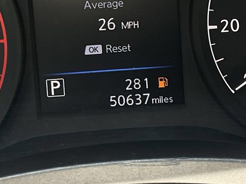 Used 2024 Nissan Altima 2.5 S FWD image 42