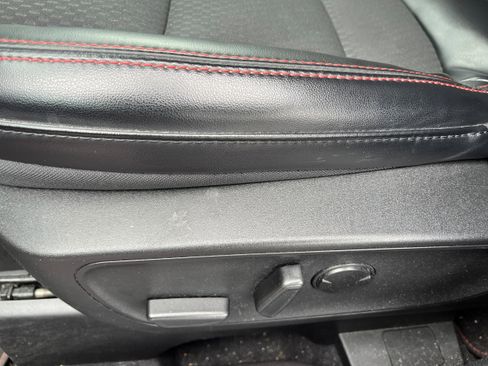 Used 2023 Ford Escape ST-Line w/ Tech Pack #1 AWD/4WD image 10