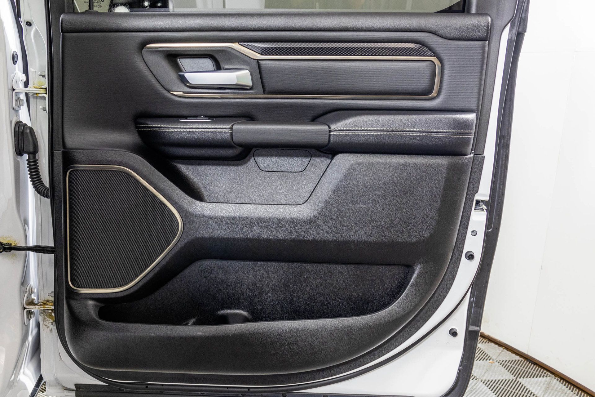 Used 2022 RAM 1500 Rebel w/ Rebel Level 2 Equipment Group AWD/4WD image 50