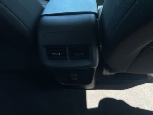 Certified 2024 Chevrolet Equinox LT image 16