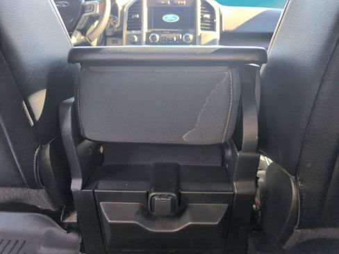 Used 2017 Ford F150 Lariat image 19