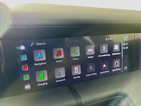 Used 2021 Porsche Taycan 4S image 15