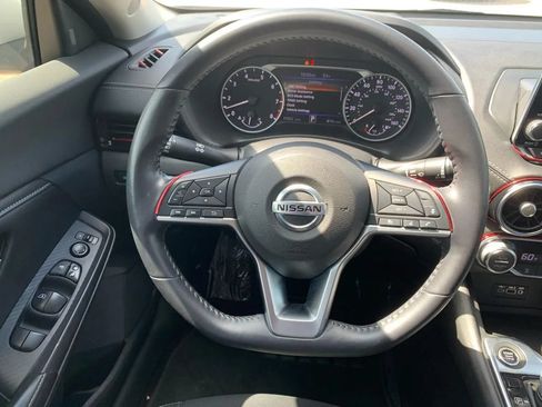 Used 2021 Nissan Sentra SV FWD image 13