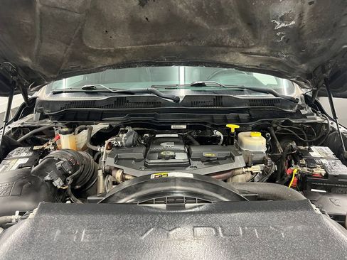 Used 2018 RAM 3500 Laramie Longhorn image 28