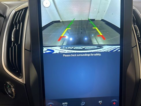 New 2024 Ford Edge SE image 25