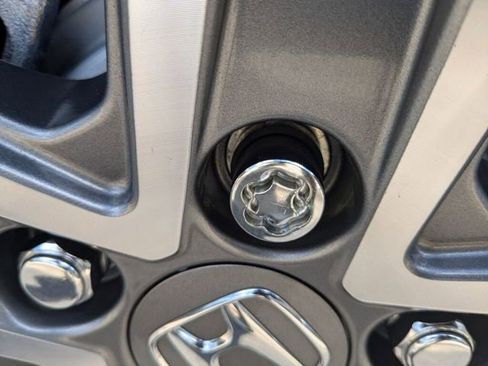 Certified 2024 Honda Pilot EX-L image 14