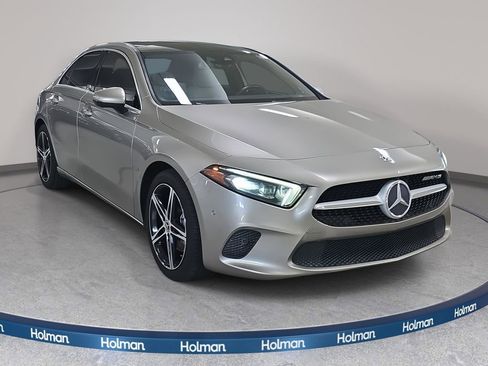 Used 2019 Mercedes-Benz A 220 image 4