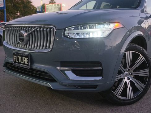 Used 2020 Volvo XC90 T8 Inscription w/ Protection Package Premier image 7