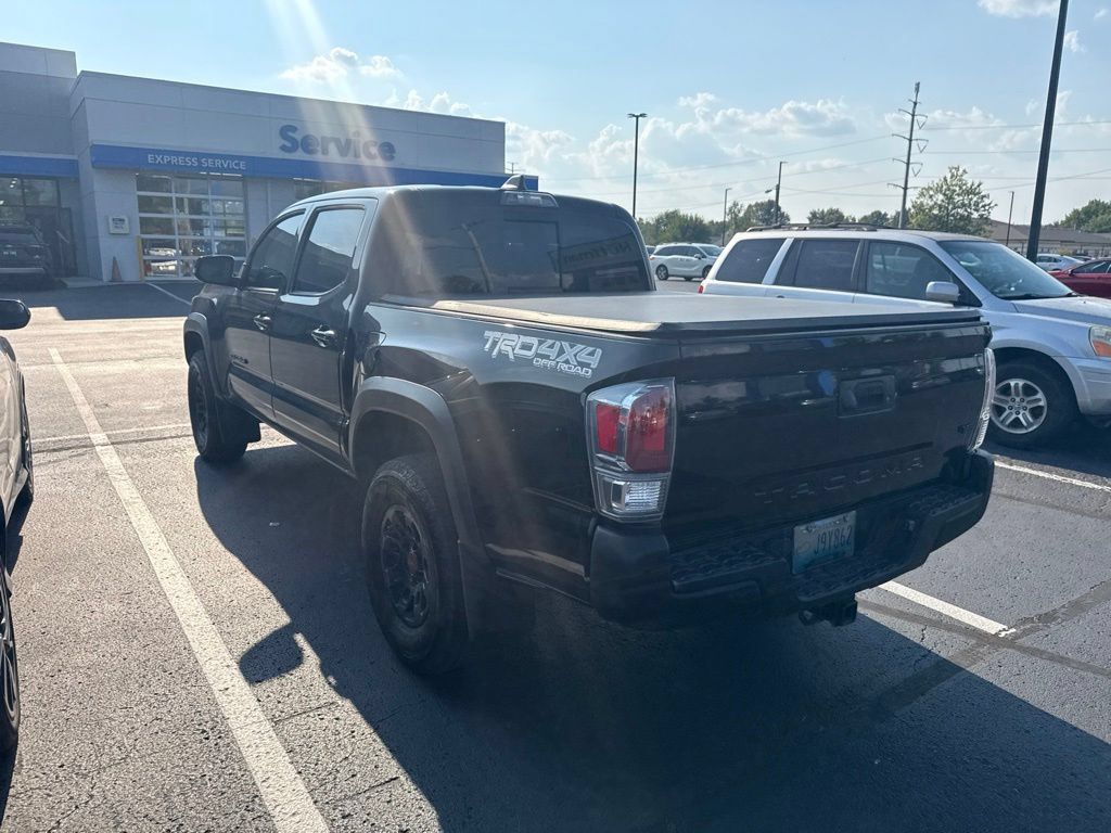 Used 2021 Toyota Tacoma TRD Off-Road AWD/4WD image 6