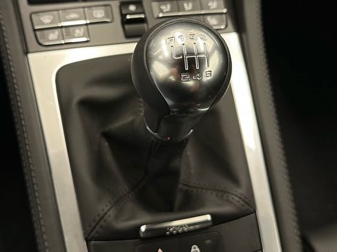 Used 2025 Porsche 718 Cayman S RWD image 24