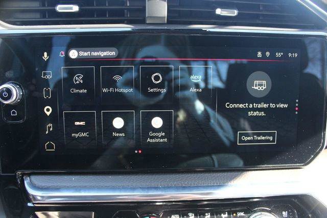 Used 2025 GMC Sierra 1500 Denali w/ Denali Reserve Package AWD/4WD image 35