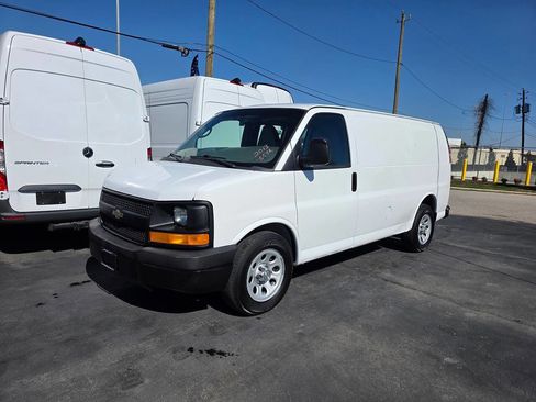 Used 2013 Chevrolet Express 1500 1500 3dr Cargo Van image 25