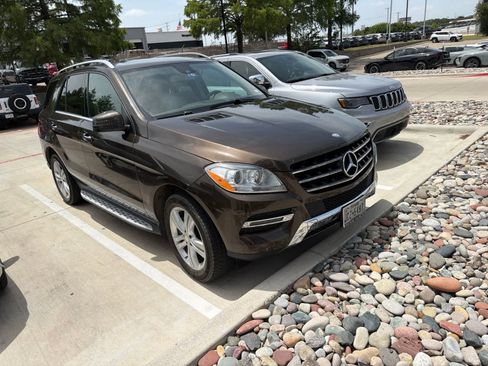 Used 2014 Mercedes-Benz ML 350 2WD image 3