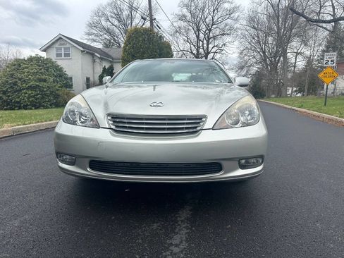 Used 2004 Lexus ES 330 image 3