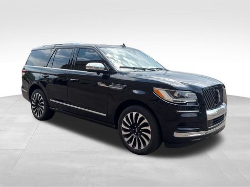Used 2023 Lincoln Navigator Black Label AWD/4WD image 1