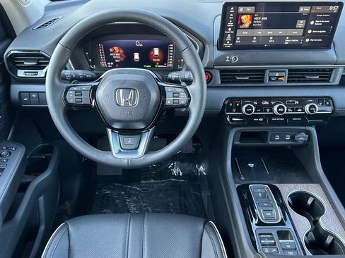 New 2026 Honda Pilot Elite image 13