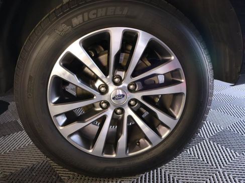 Used 2018 Ford Expedition Max Limited w/ Equipment Group 301A image 12