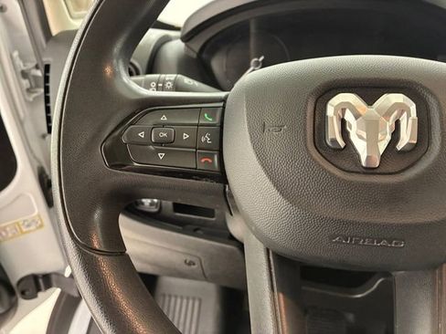 Used 2025 RAM ProMaster 2500 w/ Convenience Group FWD image 21