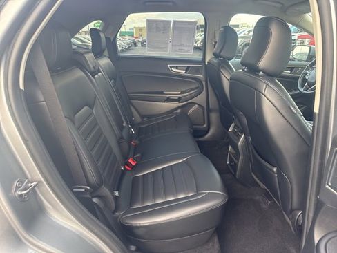 Used 2024 Ford Edge SEL image 18