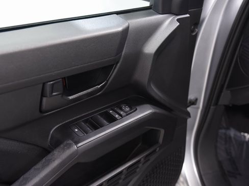 Used 2024 Toyota Tacoma SR5 image 17