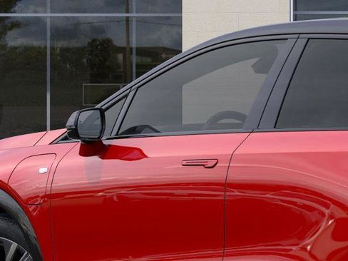 New 2026 Cadillac Optiq Sport 2 image 33