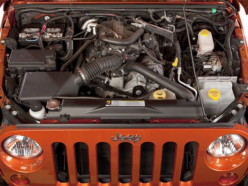 Used 2013 Jeep Wrangler Sahara w/ Trailer Tow Group AWD/4WD image 16
