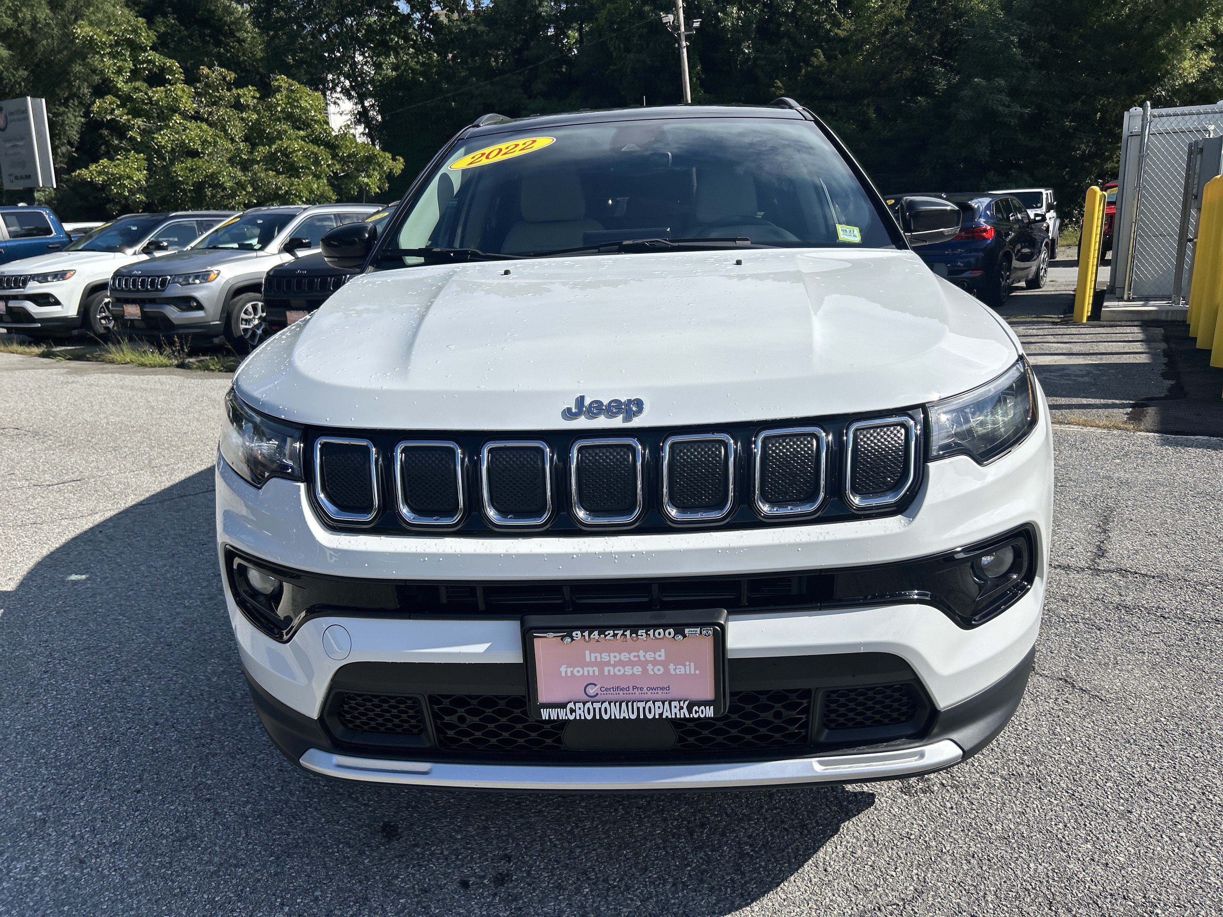 Certified 2022 Jeep Compass Limited AWD/4WD image 3