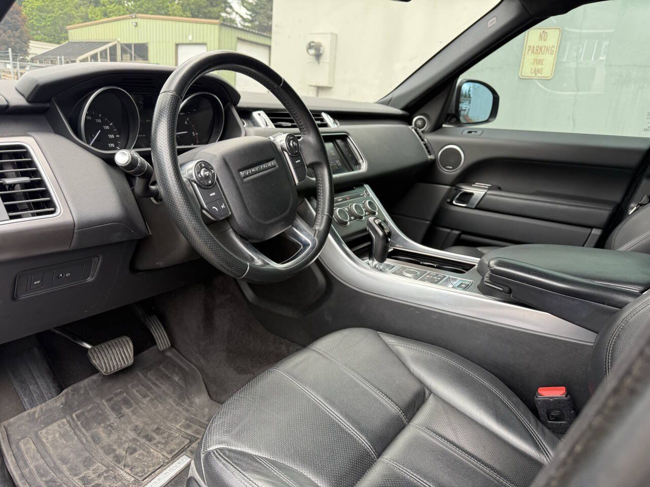Used 2016 Land Rover Range Rover Sport SE AWD/4WD image 10
