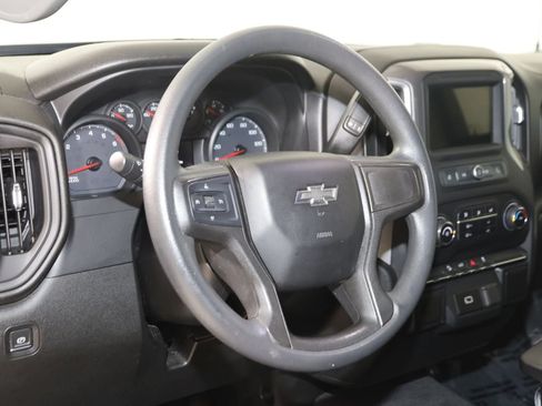 Used 2019 Chevrolet Silverado 1500 Custom Trail Boss w/ Custom Convenience Package AWD/4WD image 6
