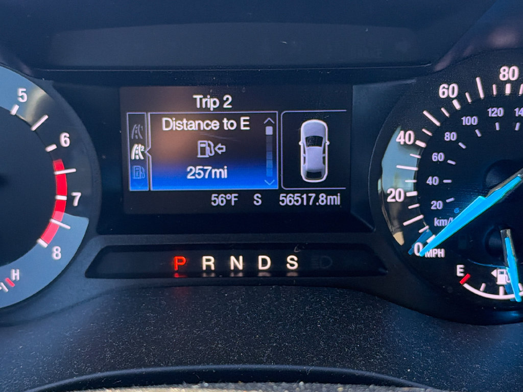 Used 2014 Ford Fusion SE w/ Equipment Group 202A FWD image 8