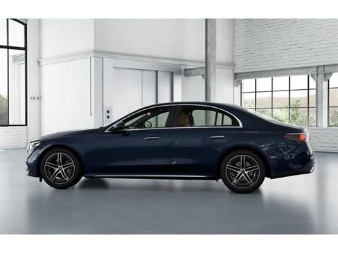 New 2026 Mercedes-Benz E 350 4MATIC Sedan image 32