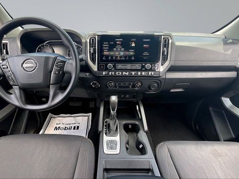Certified 2026 Nissan Frontier SV w/ Tow Package AWD/4WD image 17