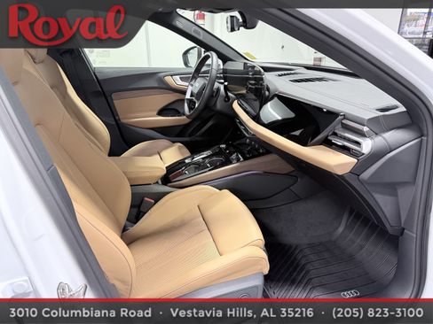 Used 2025 Audi A5 2.0T Premium Plus w/ Premium Plus AWD/4WD image 14