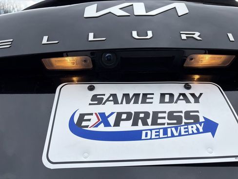 Used 2023 Kia Telluride SX image 22