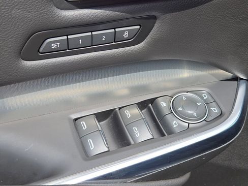 Used 2023 Cadillac XT4 Premium Luxury image 25