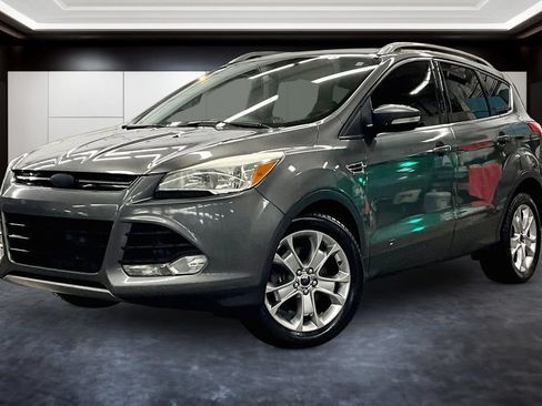 Used 2014 Ford Escape Titanium AWD/4WD image 3