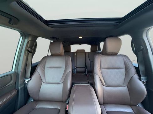 Used 2024 Toyota Land Cruiser image 28